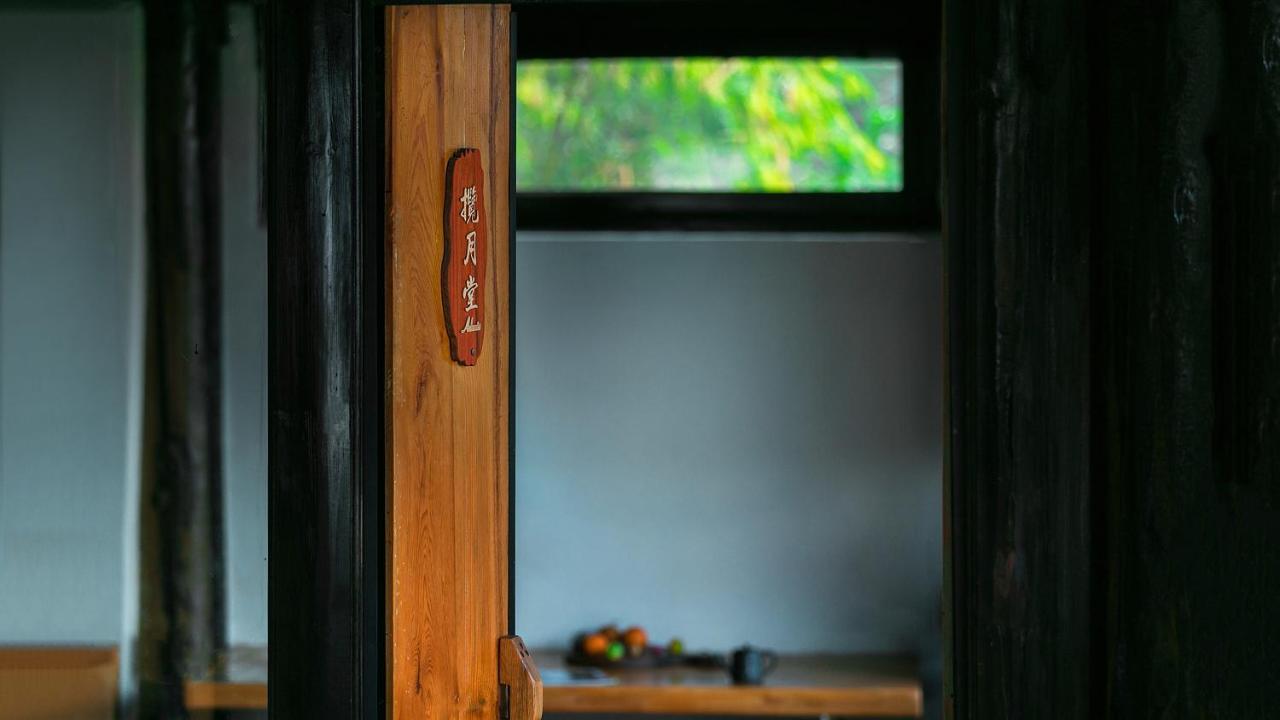 Adonis Inn Lijiang Licsiang Kültér fotó