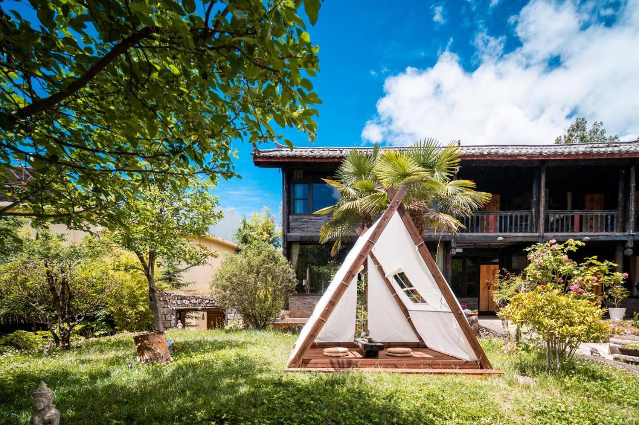 Adonis Inn Lijiang Licsiang Kültér fotó